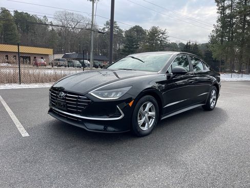 Certified 2023 Hyundai Sonata SE image 2