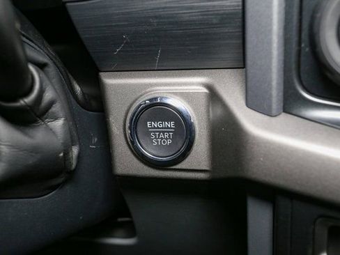 Used 2025 Ford F150 XLT w/ Equipment Group 302A MID image 31