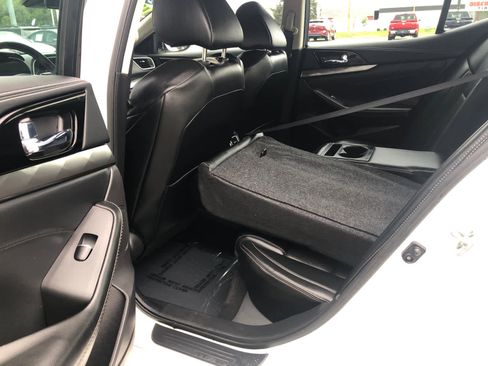 Used 2023 Nissan Maxima SV w/ Floor Mat Group image 27