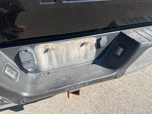 Used 2018 Ford F150 Lariat w/ Equipment Group 502A Luxury AWD/4WD image 28