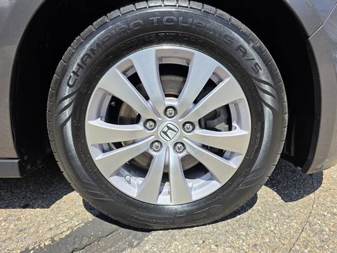 Used 2015 Honda Odyssey EX-L image 41