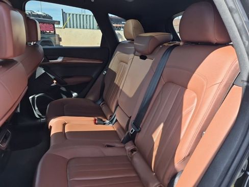 Used 2023 Audi Q5 2.0T Premium Plus image 22