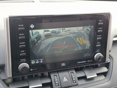 Used 2019 Toyota RAV4 Limited image 20