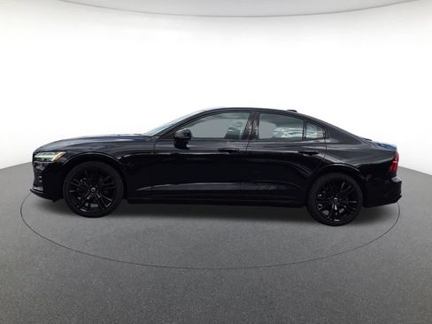 Used 2024 Volvo S60 B5 Plus w/ Climate Package FWD image 8