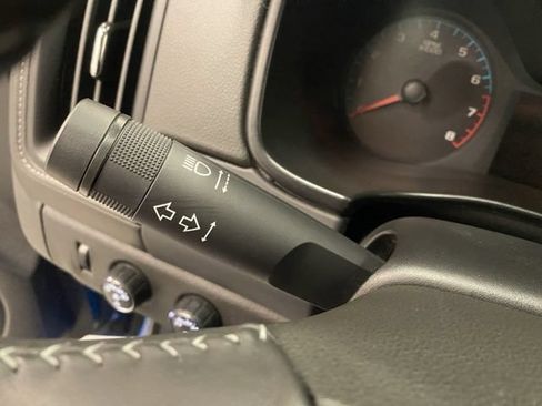 Used 2022 GMC Canyon Elevation AWD/4WD image 32