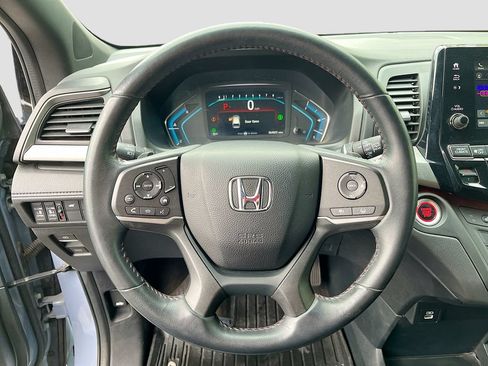 Used 2023 Honda Odyssey Sport image 11