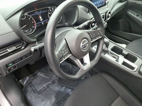 Used 2023 Nissan Sentra SV image 8