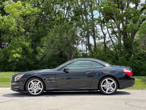 Used 2014 Mercedes-Benz SL 550 image 13