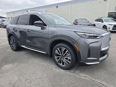 New 2026 INFINITI QX60 Luxe w/ Family Package