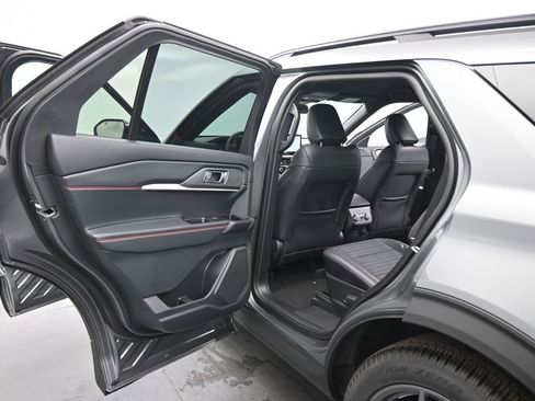 New 2026 Ford Explorer ST-Line w/ ST-Line Street Pack image 20