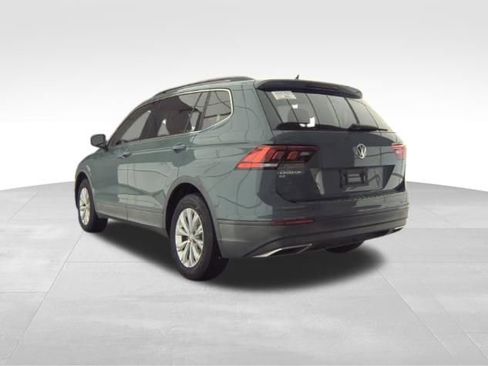 Used 2019 Volkswagen Tiguan SE w/ Panoramic Sunroof Package FWD image 5