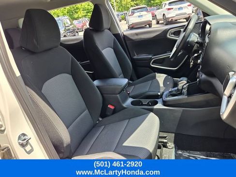 Used 2024 Kia Soul LX w/ Option Group 015 FWD image 17