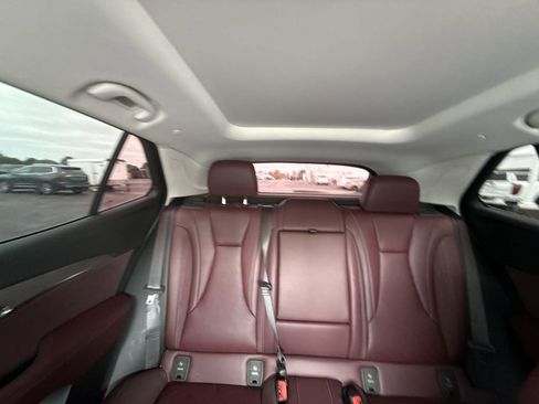 Certified 2024 Buick Envision Sport Touring AWD/4WD image 28