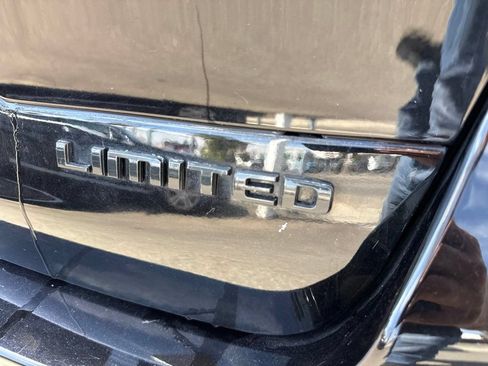Used 2021 Jeep Grand Cherokee L Limited RWD image 12
