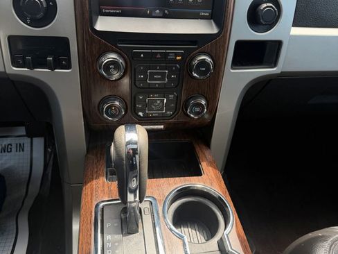 Used 2014 Ford F150 Lariat w/ Equipment Group 502A Luxury AWD/4WD image 33