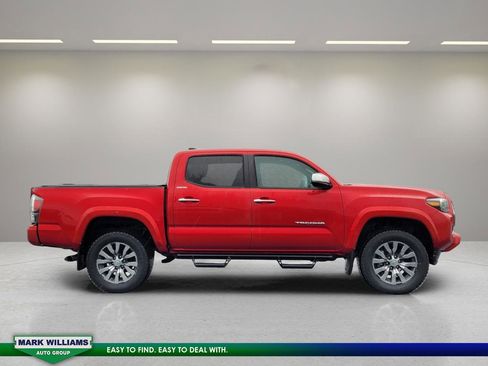 Used 2020 Toyota Tacoma Limited image 2