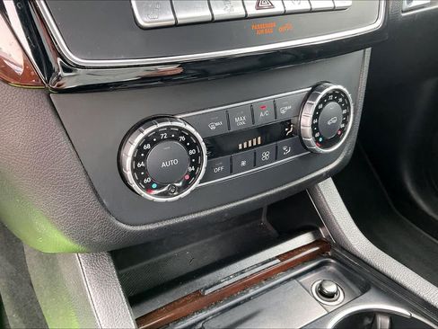 Used 2019 Mercedes-Benz GLS 450 4MATIC image 33