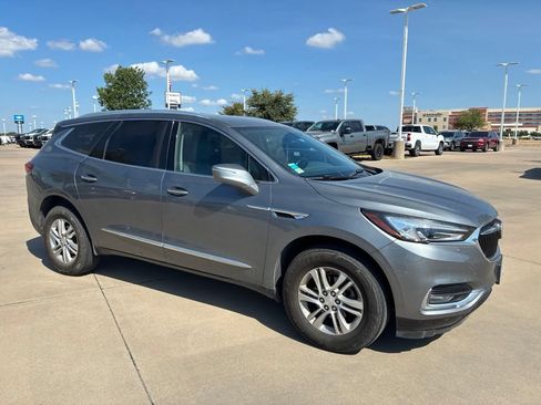 Used 2019 Buick Enclave Essence w/ Trailering Package, 5000 lbs. FWD image 5