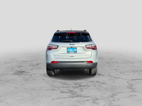 New 2026 Jeep Compass Limited AWD/4WD image 7