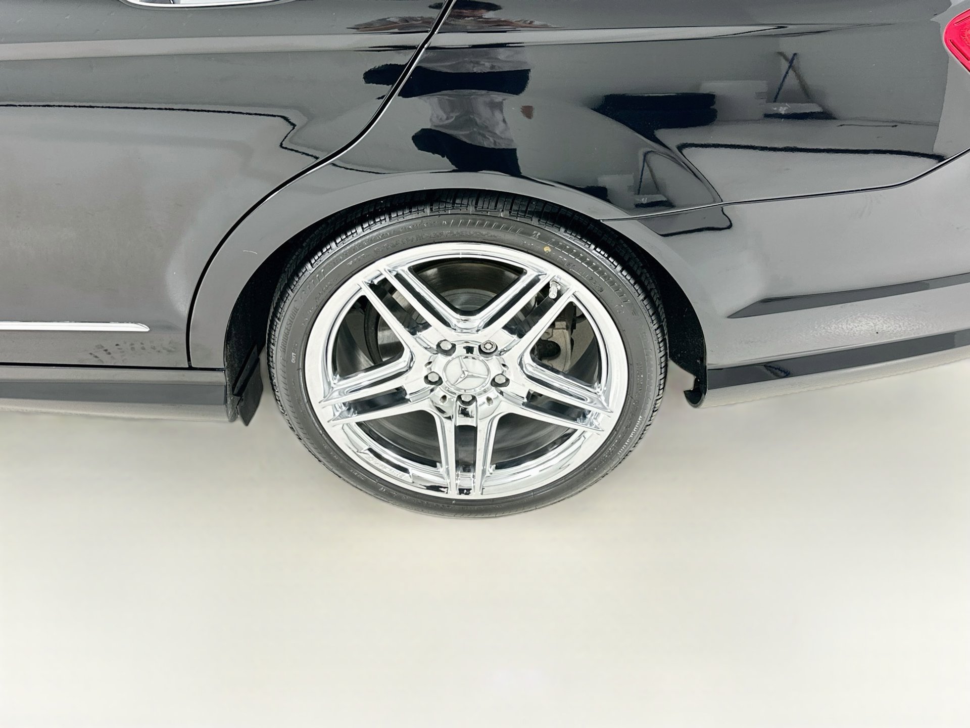 Used 2010 Mercedes-Benz C 300 Sedan image 35