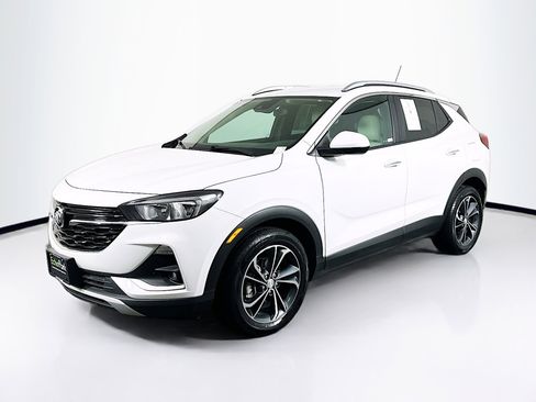 Used 2022 Buick Encore GX Select image 3