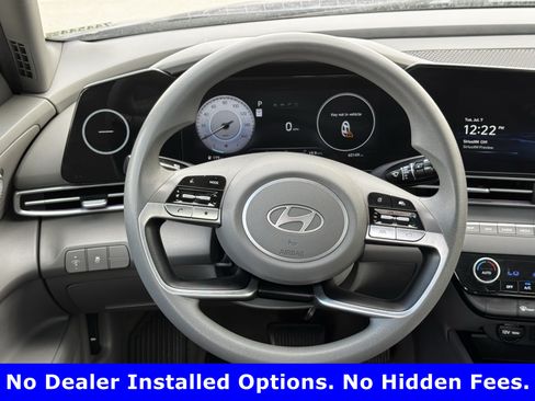 Used 2024 Hyundai Elantra SEL FWD image 12