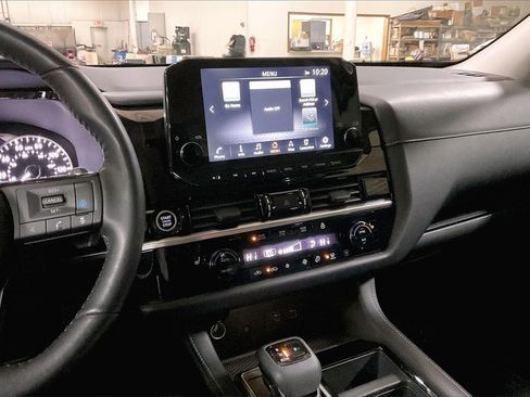 Used 2023 Nissan Pathfinder SL image 6