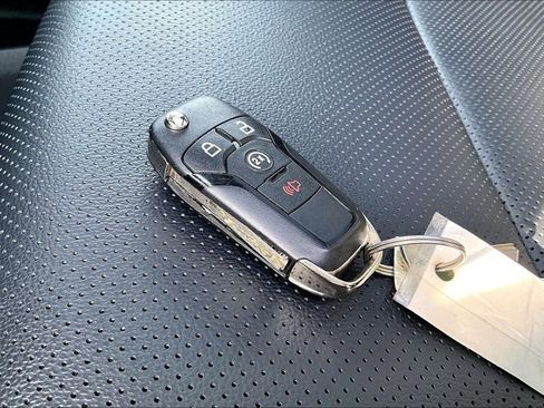 Certified 2023 Ford F150 Lariat w/ Equipment Group 502A High image 12