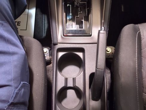 Used 2022 Mitsubishi Outlander Sport ES image 18