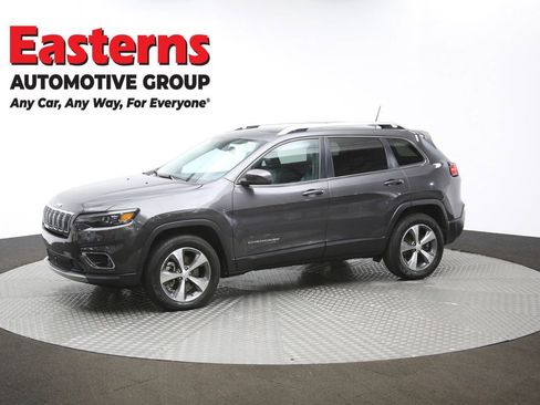 Used 2021 Jeep Cherokee Limited image 60
