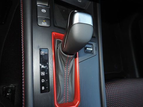 New 2026 Nissan Kicks SR image 22