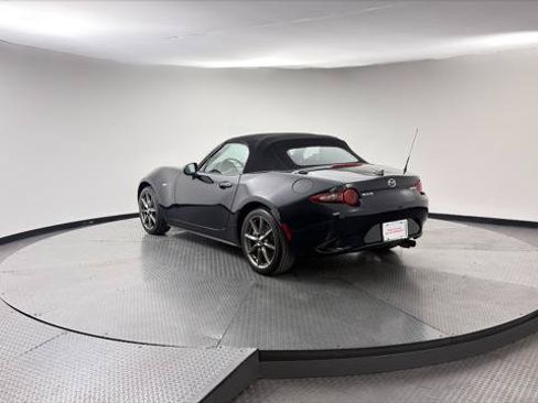 Used 2023 MAZDA MX-5 Miata Grand Touring w/ Weather Package RWD image 38