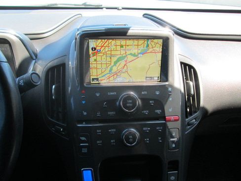 Used 2014 Chevrolet Volt Premium w/ Premium Trim Package FWD image 14