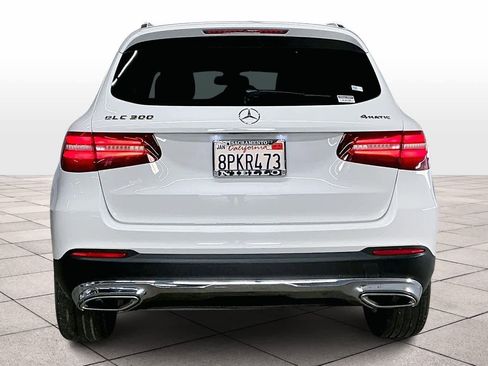 Used 2019 Mercedes-Benz GLC 300 4MATIC image 7