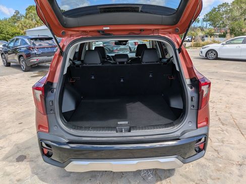 Certified 2025 Kia Seltos S AWD/4WD image 12