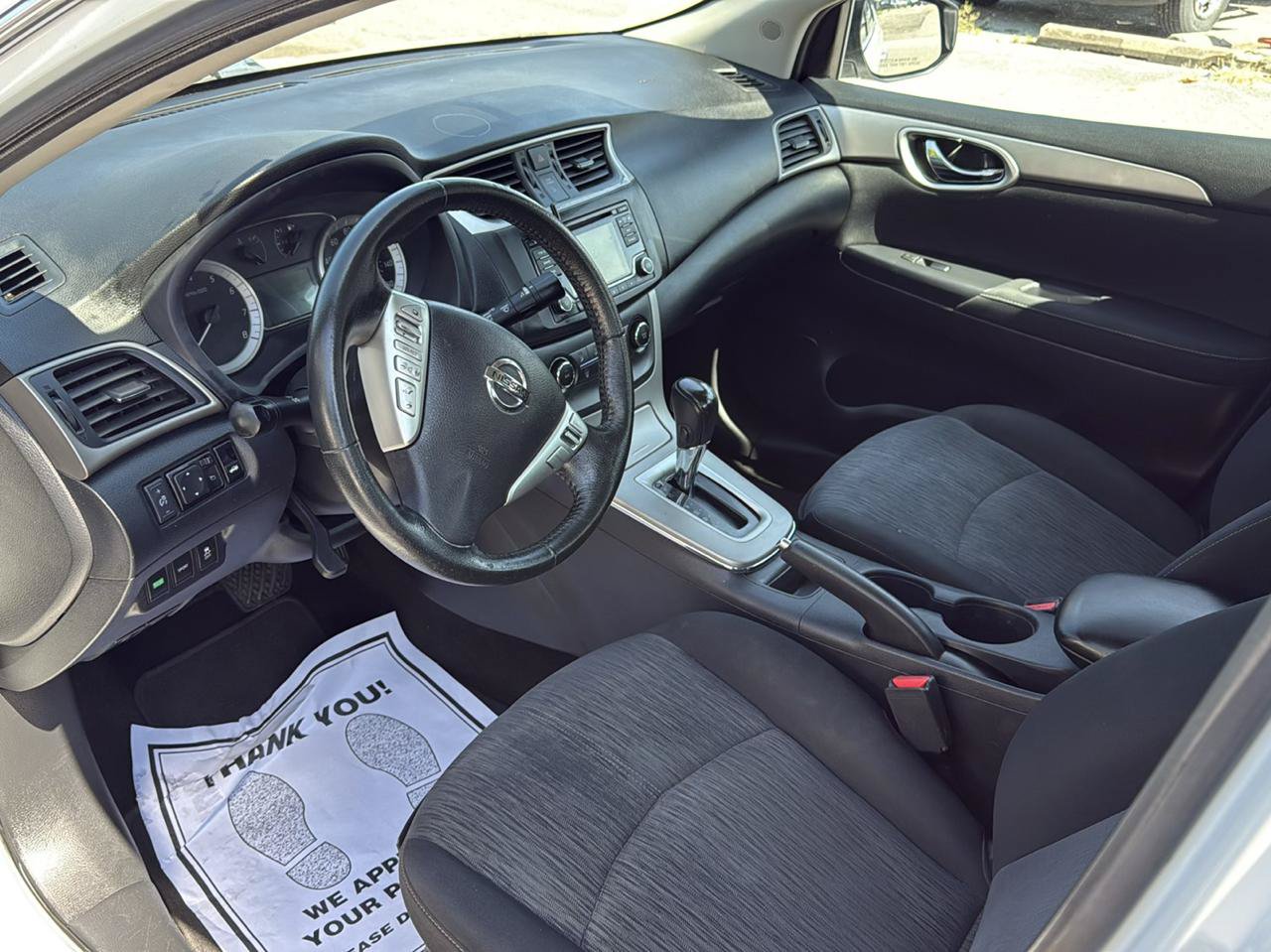 Used 2015 Nissan Sentra SV w/ Style Package FWD image 5