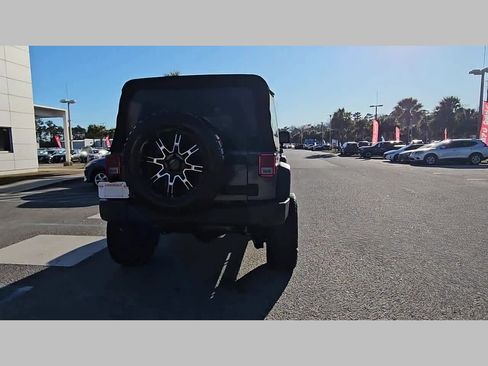 Used 2017 Jeep Wrangler Unlimited Sport w/ Quick Order Package 24S image 31