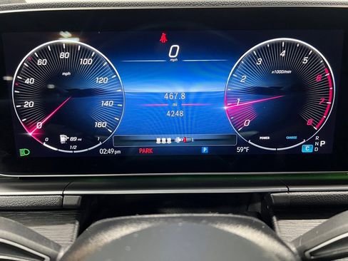 Used 2025 Mercedes-Benz GLE 450 4MATIC image 32