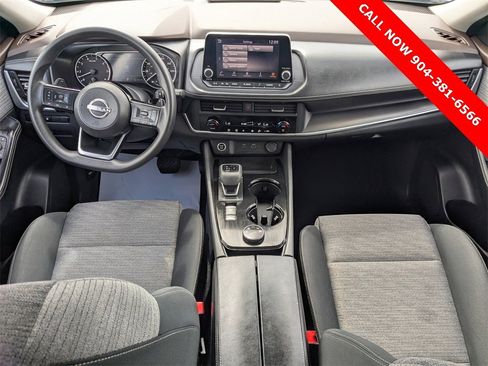 Used 2023 Nissan Rogue SV image 17