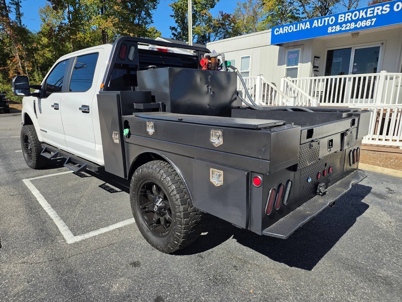 Used 2017 Ford F250 XL w/ Power Equipment Group AWD/4WD image 4