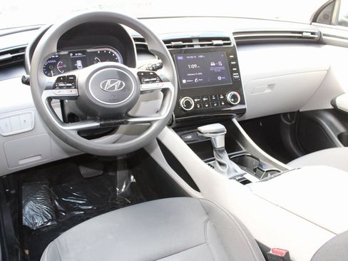 Used 2022 Hyundai Tucson SEL image 4
