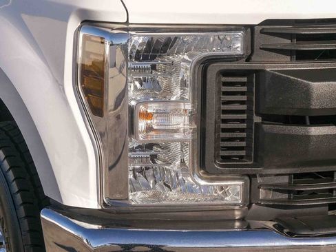 Used 2019 Ford F350 XL w/ XL Value Package image 4