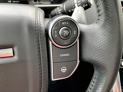 Used 2017 Land Rover Range Rover Sport HSE Dynamic AWD/4WD image 22
