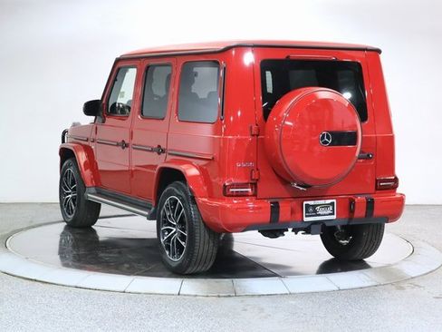 Used 2022 Mercedes-Benz G 550 image 2