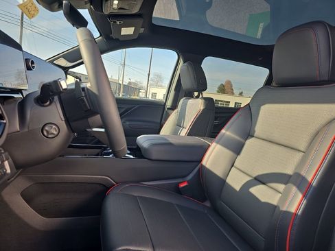 New 2025 Chevrolet Silverado EV RST image 4