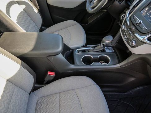 Used 2024 Chevrolet Equinox LS w/ Driver Confidence II Package FWD image 15