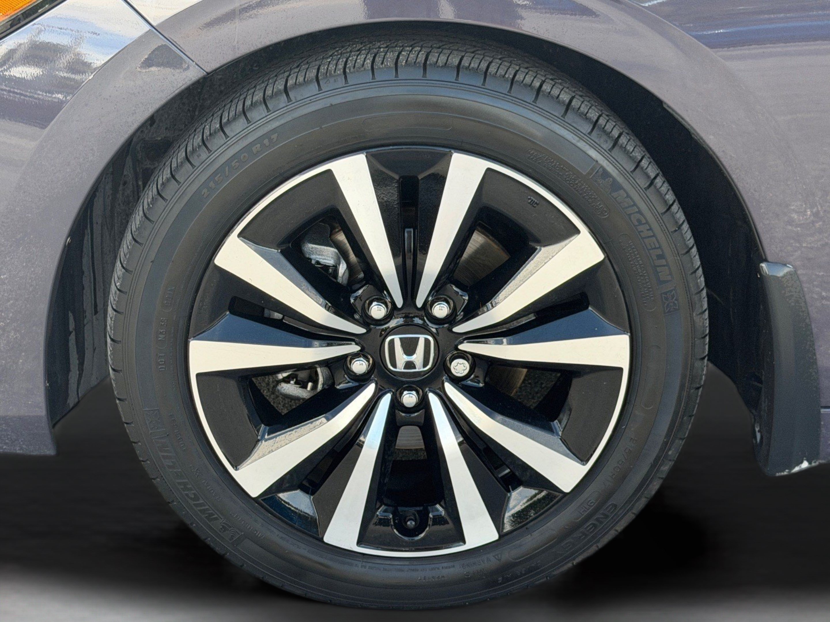 Used 2024 Honda Civic EX-L image 45