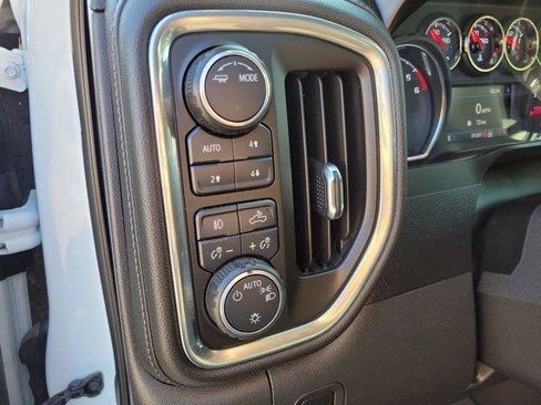 Used 2020 Chevrolet Silverado 1500 RST w/ All-Star Edition image 22