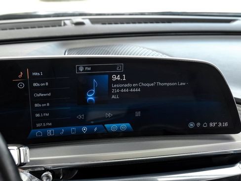Used 2023 Cadillac Lyriq AWD image 30