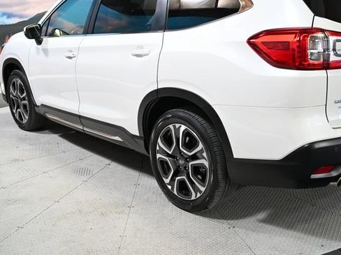 Used 2023 Subaru Ascent Limited AWD/4WD image 8